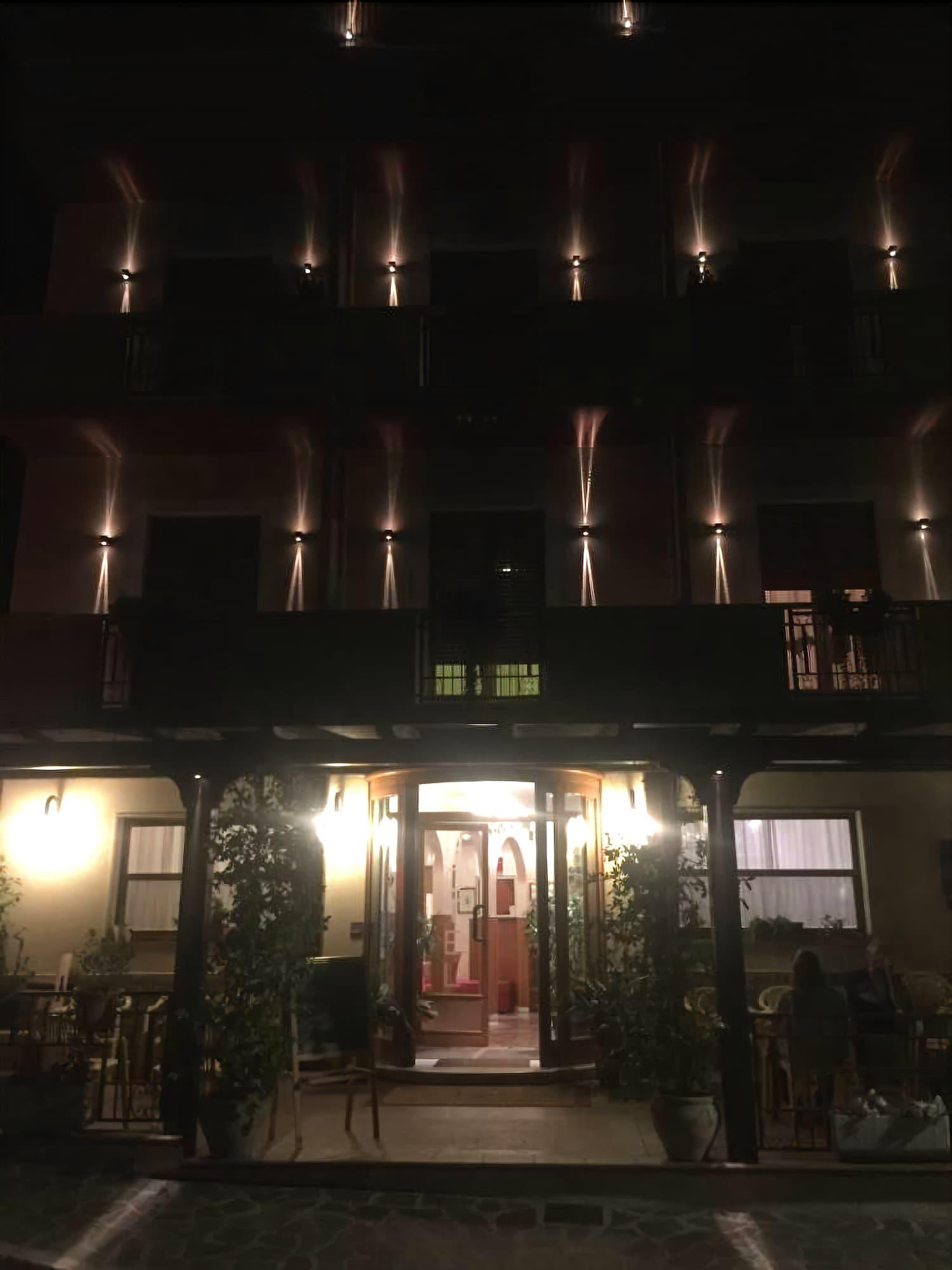 Hotel Viola Caramanico Terme Ngoại thất bức ảnh