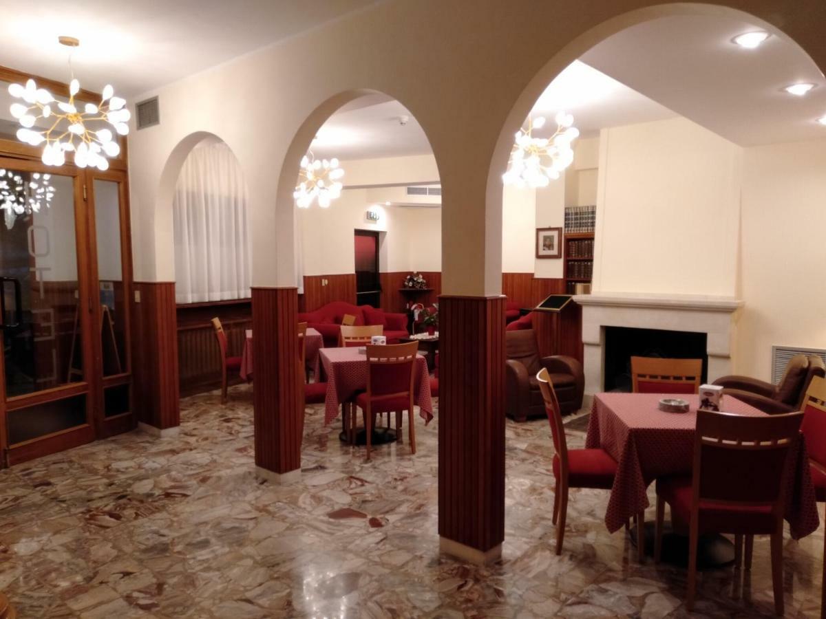 Hotel Viola Caramanico Terme Ngoại thất bức ảnh